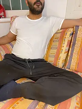 Snapshot of boymoon_20 chatting on January 2025 08:44:01 PM boymoon 20 online show from January 2025 08:44:01 PM