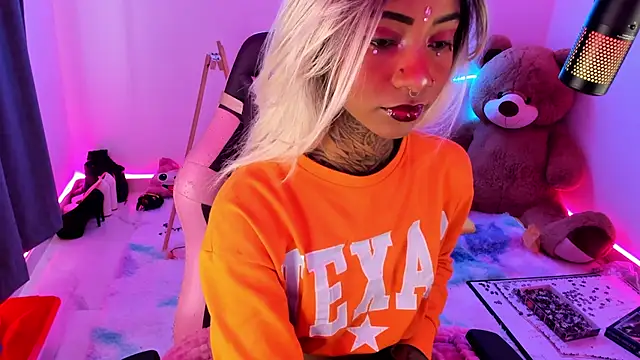 AshantiiSweet online show from March 2025 10:15:01 PM