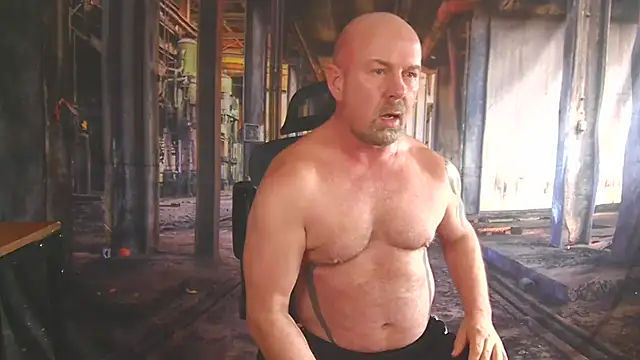 ManlyPrisonGuy online show from July 2026 02:10:01 PM