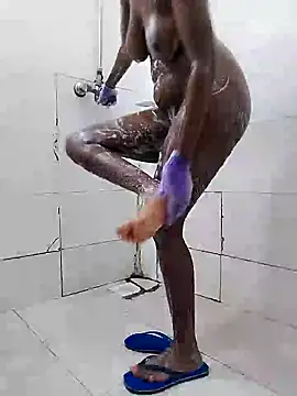 Snapshot of CurvyGlass chatting on January 2025 09:51:02 PM CurvyGlass online show from January 2025 09:51:02 PM