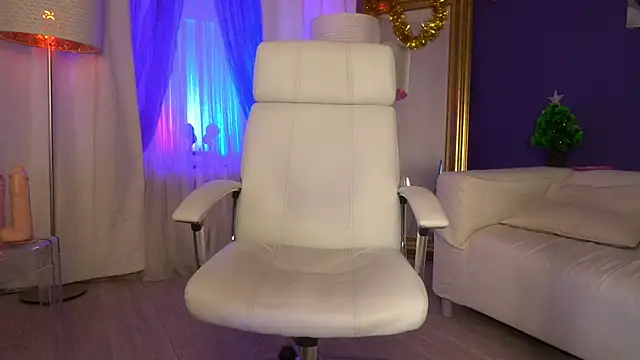 Margo Pearls online show from December 2024 02:13:02 PM