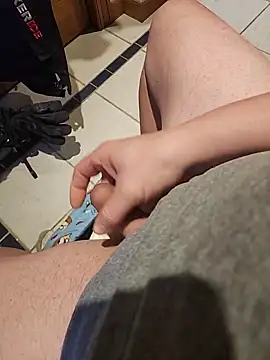 Snapshot of Jackauff69 chatting on February 2025 01:42:02 PM Jackauff69 online show from February 2025 01:42:02 PM