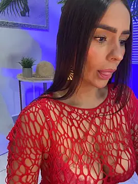 Snapshot of Mau_White chatting on April 2026 07:19:01 PM Mau White online show from April 2026 07:19:01 PM