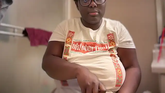 Yagurl  west online show from October 2025 08:27:02 PM