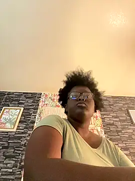 Yagurl  west online show from November 2025 08:54:01 PM