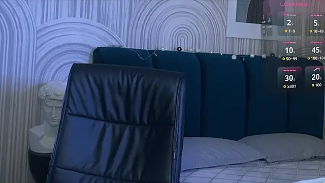 viviann evans online show from November 2025 01:06:01 AM