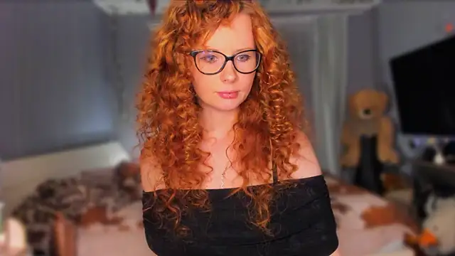 KlementinaBbG online show from March 2026 08:37:01 PM