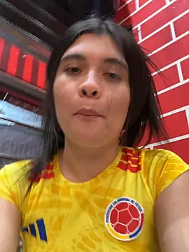 Snapshot of ambar-adaams chatting on July 2026 02:05:01 AM ambar-adaams online show from July 2026 02:05:01 AM