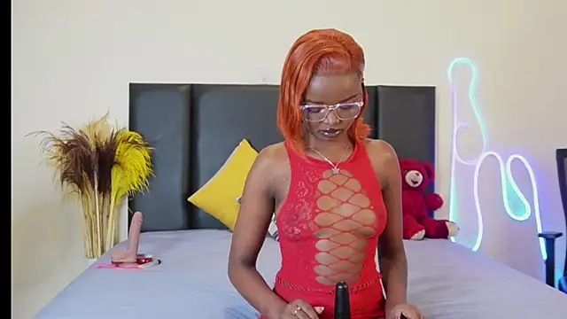 Snapshot of RosesRRed chatting on December 2024 09:20:02 PM RosesRRed online show from December 2024 09:20:02 PM