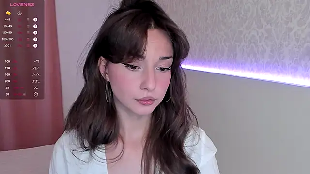 XYour CharmX online show from September 2025 01:32:01 PM