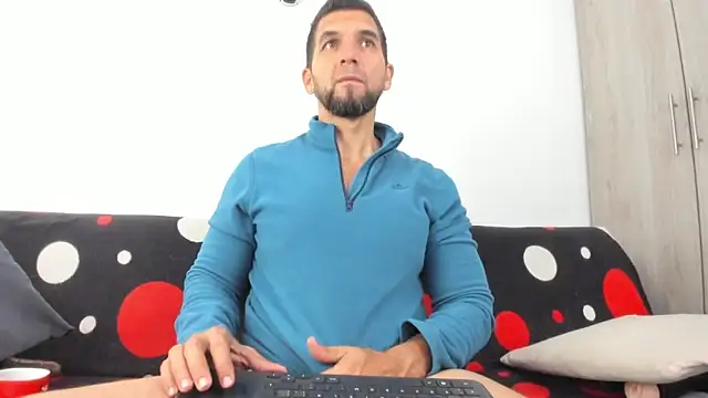 JULESLAKES online show from December 2025 12:14:02 PM