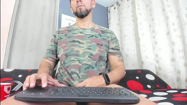 JULESLAKES online show from May 2026 12:21:02 PM