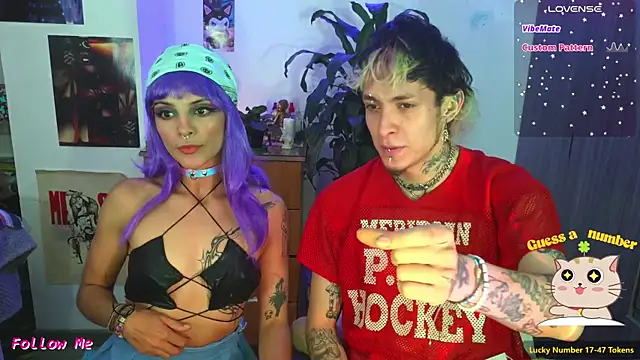 Snapshot of badeyes_crazygoat chatting on November 2025 09:48:02 PM badeyes crazygoat online show from November 2025 09:48:02 PM