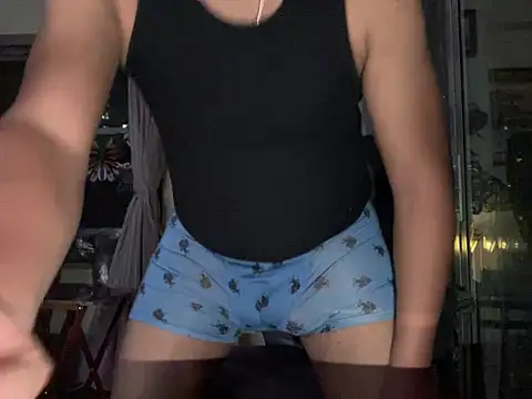 Snapshot of ThickDick_Daddy chatting on May 2026 06:09:02 AM ThickDick Daddy online show from May 2026 06:09:02 AM