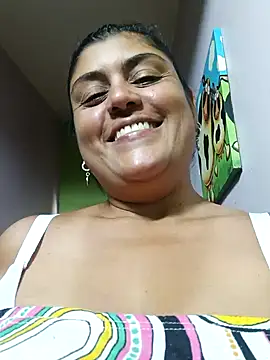 AlyDenalioficial online show from January 2025 05:28:02 PM