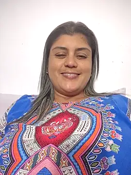 AlyDenalioficial online show from November 2025 06:22:02 PM