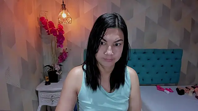 Snapshot of AdaFawxx chatting on January 2026 04:18:01 AM AdaFawxx online show from January 2026 04:18:01 AM