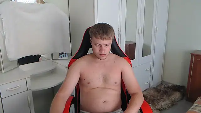 Snapshot of Zoro1999 chatting on September 2025 10:48:02 AM Zoro1999 online show from September 2025 10:48:02 AM