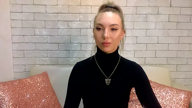 MiaMinx online show from February 2025 10:45:01 PM