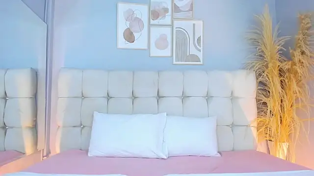 Snapshot of sofi_potter_ chatting on December 2024 06:19:01 AM sofi potter online show from December 2024 06:19:01 AM