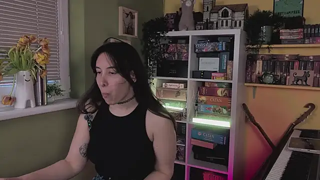 LelianaHazel online show from March 2026 04:12:02 PM