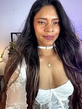 Snapshot of Alliz_Collette chatting on December 2025 12:53:01 AM Alliz Collette online show from December 2025 12:53:01 AM