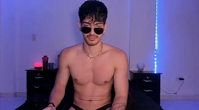 Snapshot of magnusifrit chatting on January 2025 09:10:01 PM magnusifrit online show from January 2025 09:10:01 PM