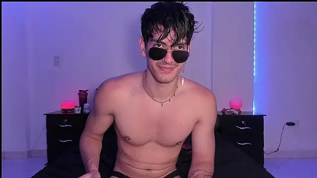 Snapshot of magnusifrit chatting on January 2025 09:10:01 PM magnusifrit online show from January 2025 09:10:01 PM