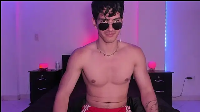 Snapshot of magnusifrit chatting on January 2025 03:06:02 AM magnusifrit online show from January 2025 03:06:02 AM