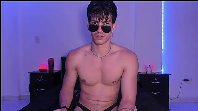 Snapshot of magnusifrit chatting on January 2025 12:12:01 AM magnusifrit online show from January 2025 12:12:01 AM