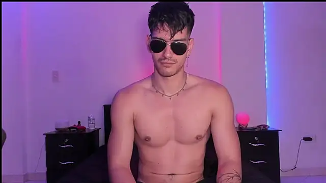 Snapshot of magnusifrit chatting on January 2025 12:18:01 AM magnusifrit online show from January 2025 12:18:01 AM