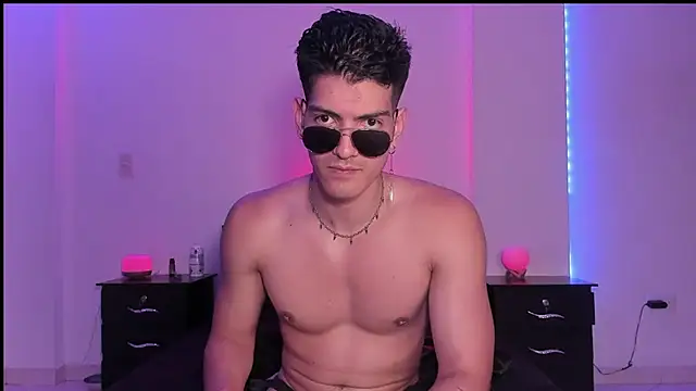 Snapshot of magnusifrit chatting on February 2025 12:07:01 AM magnusifrit online show from February 2025 12:07:01 AM