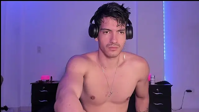 Snapshot of magnusifrit chatting on February 2025 09:04:01 PM magnusifrit online show from February 2025 09:04:01 PM