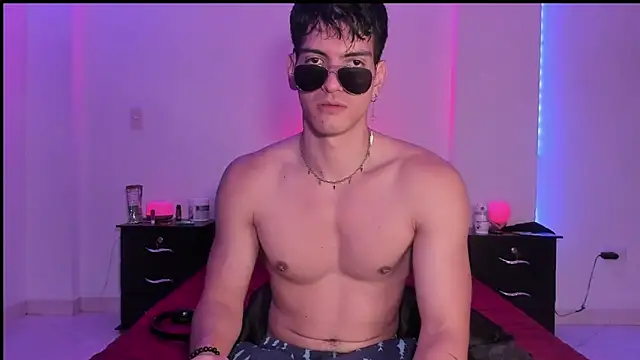 Snapshot of magnusifrit chatting on February 2025 09:49:01 PM magnusifrit online show from February 2025 09:49:01 PM