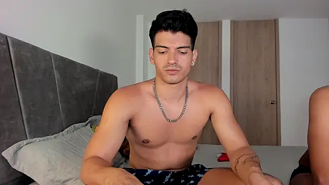 Snapshot of magnusifrit chatting on September 2025 10:43:01 PM magnusifrit online show from September 2025 10:43:01 PM