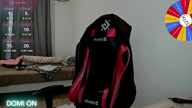 Olivia Munk online show from January 2025 06:54:01 AM