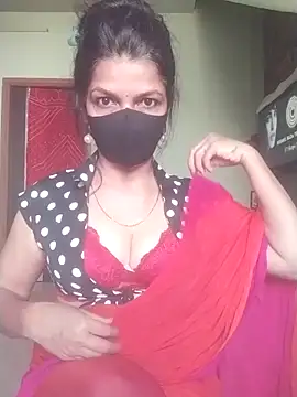 Snapshot of Shuttii_25 chatting on February 2026 05:57:02 AM Shuttii 25 online show from February 2026 05:57:02 AM