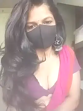 Snapshot of Shuttii_25 chatting on February 2026 04:18:02 AM Shuttii 25 online show from February 2026 04:18:02 AM