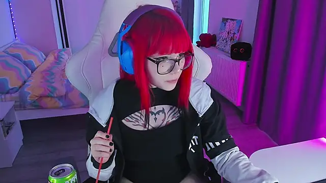 Snapshot of Yumi_Youkai chatting on February 2025 10:57:01 AM Yumi Youkai online show from February 2025 10:57:01 AM