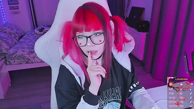 Snapshot of Yumi_Youkai chatting on October 2025 02:22:02 AM Yumi Youkai online show from October 2025 02:22:02 AM