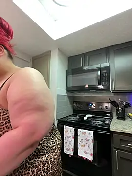 Snapshot of bbwredhead chatting on February 2025 01:21:02 AM bbwredhead online show from February 2025 01:21:02 AM