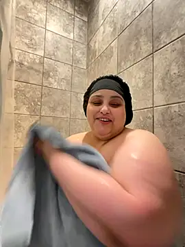 Snapshot of bbwredhead chatting on September 2025 05:23:01 AM bbwredhead online show from September 2025 05:23:01 AM