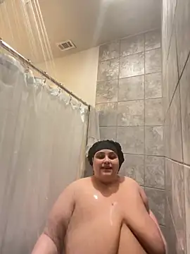 Snapshot of bbwredhead chatting on November 2025 02:57:02 AM bbwredhead online show from November 2025 02:57:02 AM