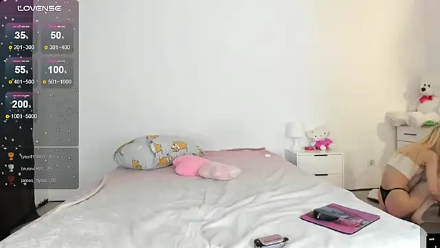 Snapshot of _pinkypay chatting on October 2025 05:55:01 PM pinkypay online show from October 2025 05:55:01 PM