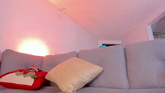 Snapshot of DAHLIA_BROWNIE chatting on December 2024 06:28:02 AM DAHLIA BROWNIE online show from December 2024 06:28:02 AM