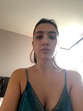 AnnaCastillo  online show from October 2025 12:44:02 PM