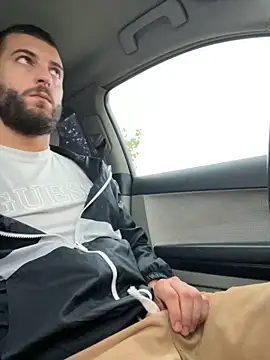 Snapshot of ElChapoGuzman95 chatting on September 2025 04:36:02 AM ElChapoGuzman95 online show from September 2025 04:36:02 AM