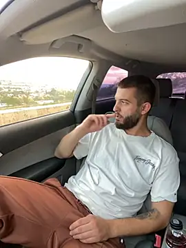 Snapshot of ElChapoGuzman95 chatting on October 2025 04:55:01 AM ElChapoGuzman95 online show from October 2025 04:55:01 AM