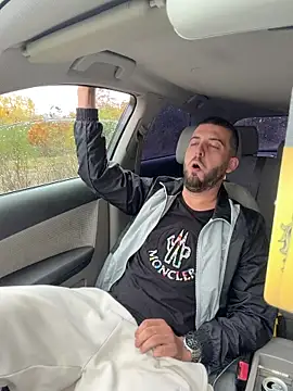 Snapshot of ElChapoGuzman95 chatting on October 2025 06:19:02 AM ElChapoGuzman95 online show from October 2025 06:19:02 AM