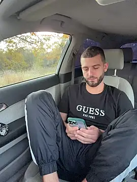 Snapshot of ElChapoGuzman95 chatting on October 2025 05:42:02 AM ElChapoGuzman95 online show from October 2025 05:42:02 AM